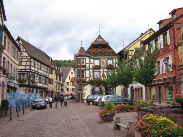 Een prachtig straatje in Kaysersberg